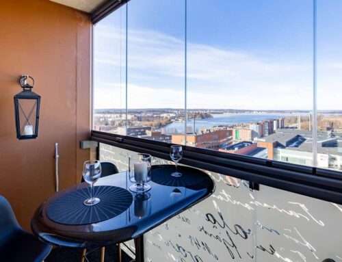 Wallesmanni panorama balcony view towards lake Pyhäjärvi
